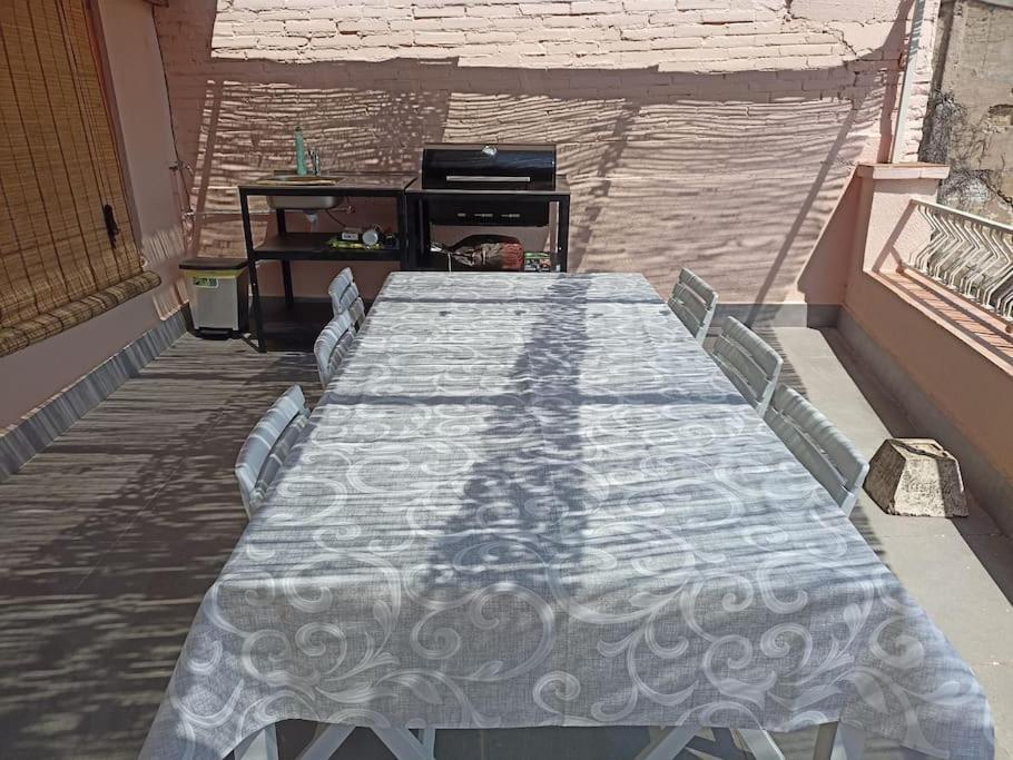Villa Casa acogedora con barbacoa Miravet Exterior foto